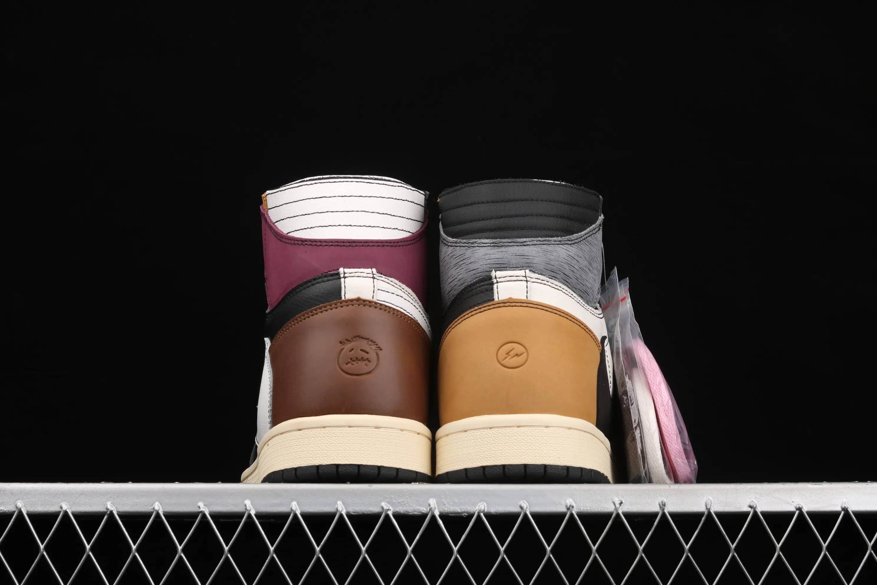 All Categories Air Jordan Jordan Series Basketball Shoes Air Jordan 1 High Z Version Travis Scott x Air Jordan 1 High OG AJ1 Joe 1 Mandarin Duck Overhook CD4487-101